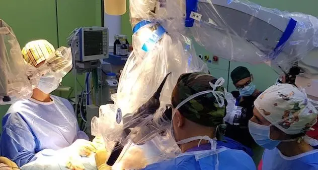 Gonnosfanadiga. Entra 80 volte in sala operatoria a causa di un errore medico