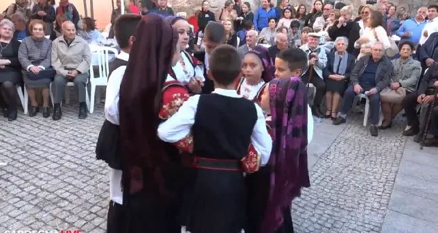 A Torino un corso di ballo sardo