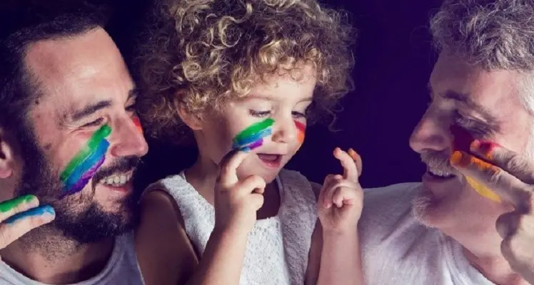 Minori: Zan, 'Roccella conferma crociata crudele contro bimbi famiglie arcobaleno'