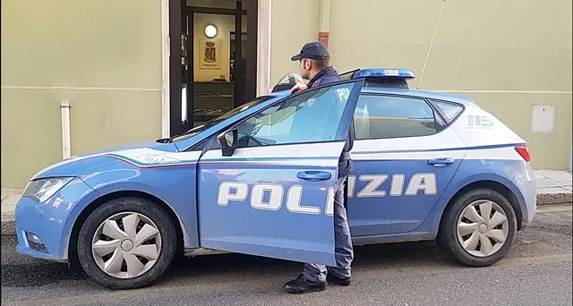 Scoperti i ladri delle bancarelle di Natale, la Polizia denuncia due persone