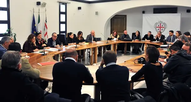 Industria sarda. Anita Pili: “Fare chiarezza sui progetti della chimica verde”