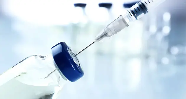 Entro il 2030 primi vaccini contro il cancro, l'annuncio di Moderna