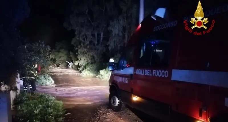 Maltempo. Strade allagate e frane nel sud Sardegna