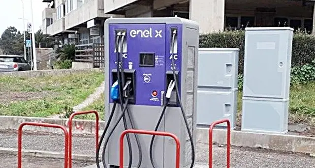 Enel e Comune insieme per una città sempre più green: ecco le colonnine di ricarica per le auto elettriche