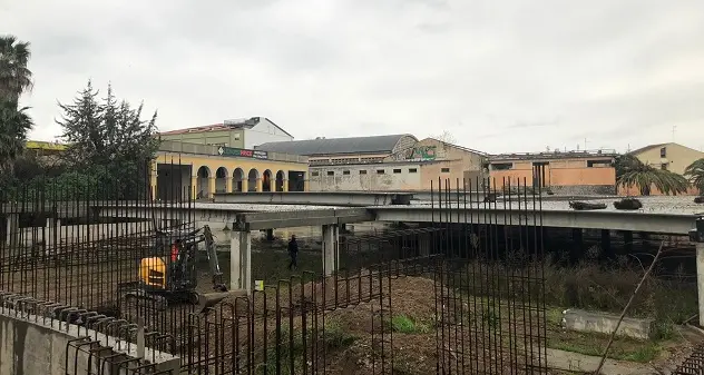 Oristano. Riprendono i lavori per i nuovi parcheggi di Via Mariano IV