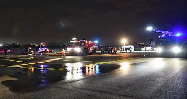 Elmas. Aereo fuori pista: ma è solo un’esercitazione