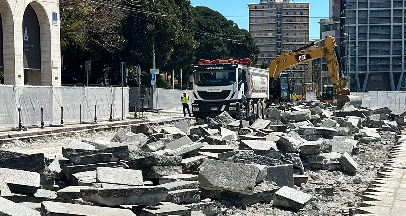 Truzzu sui cantieri: \"Limiteremo i disagi\". Il punto sui lavori a Cagliari