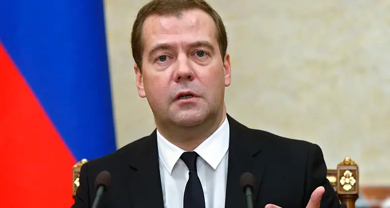 Ucraina, Medvedev: “Siamo sull'orlo di una nuova guerra mondiale”