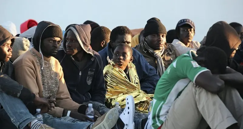 Migranti: Rampelli, 'barche vadano a Marsiglia'