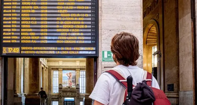 Ferrovie: Scotto, 'Salvini ha dovere di spiegare in Parlamento'