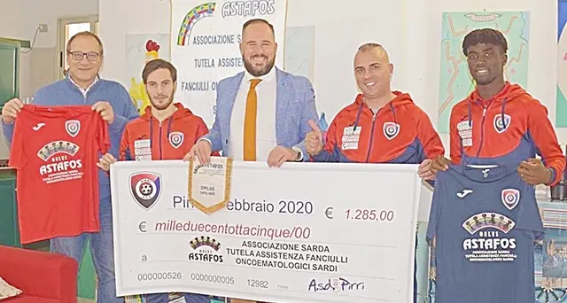 Il bellissimo gesto del Pirri Calcio, il ricavato della vendita delle maglie dei giocatori ai bimbi dell’associazione Oncoematologi sardi