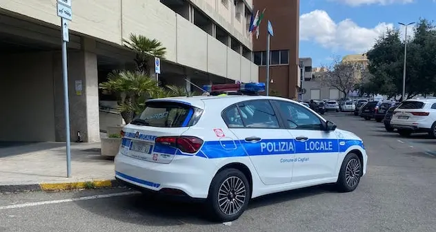 Sorpreso a bivaccare in zona rossa a Cagliari: 27enne marocchino sanzionato