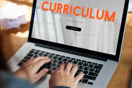 Distance learning online webpage interface