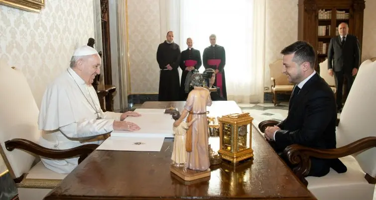 Zelensky oggi a Roma: incontri con Mattarella, Papa Francesco e Meloni