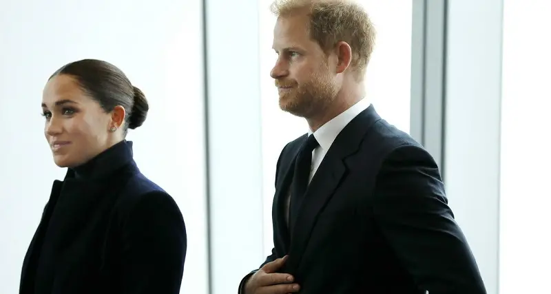 Paparazzi inseguono Harry e Meghan a New York, rischiata la tragedia