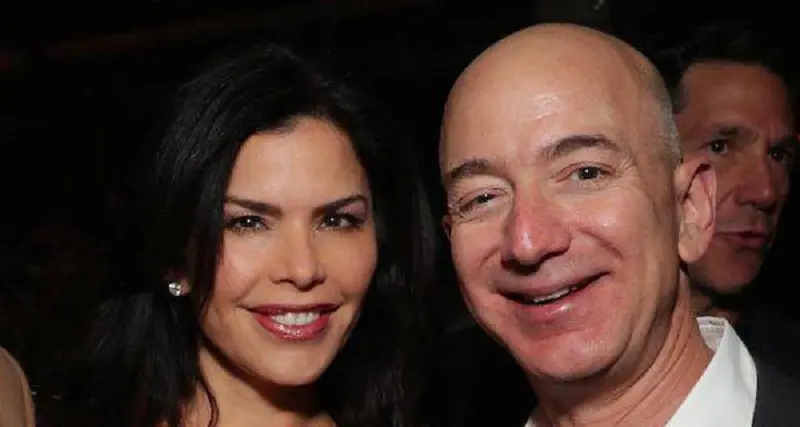 Il miliardario Jeff Bezos fidanzato ufficialmente con Lauren Sanchez