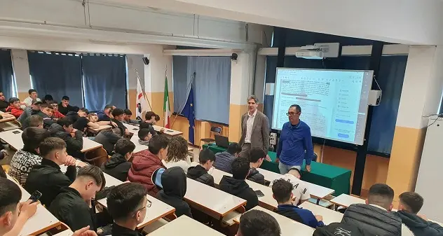 Bullismo, la testimonianza di Natascia al 'Meucci' di Cagliari: \"Mi chiamavano scrofa, balena e mongolfiera\"