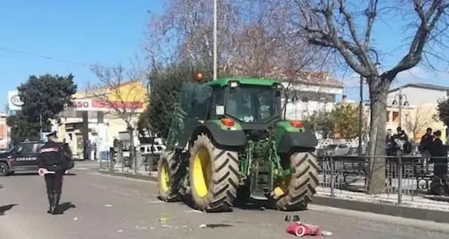 Anziana investita da un trattore: muore poco dopo sull’ambulanza
