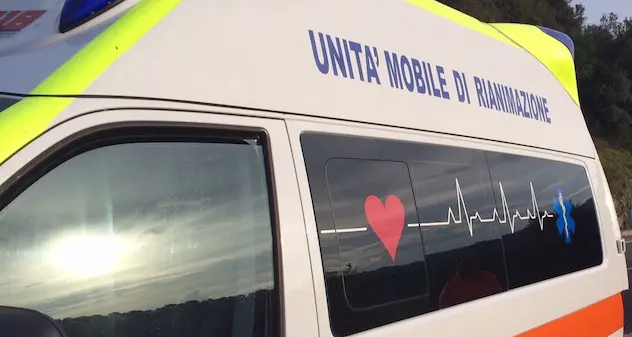 Tamponamento tra auto: scoppia l'airbag, muore bimbo di due mesi