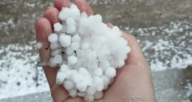 Clima impazzito in Sardegna: nuova grandinata al sud