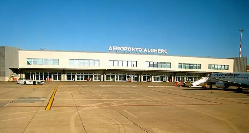 Aeroporti: azionisti Sogeaal approvano fusione, ma arriva lo stop della Regione