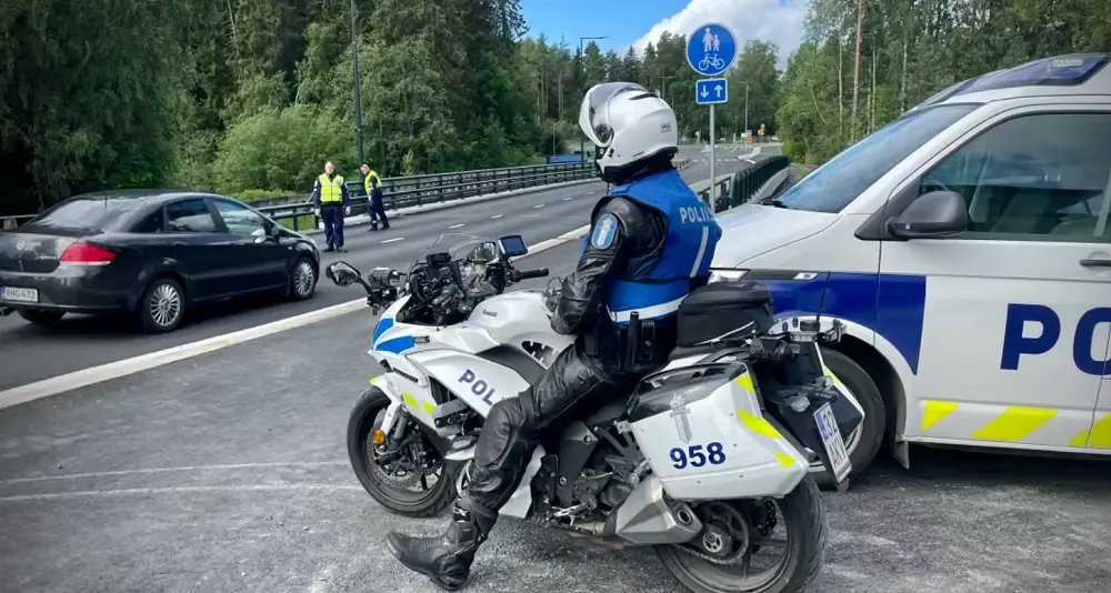 Finlandia: 30 km/h oltre il limite, 121mila euro di multa per eccesso di velocità