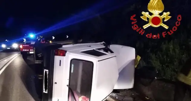 Incidente stradale lungo la Statale 125: feriti due giovani ogliastrini
