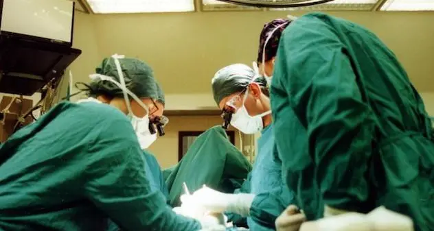 Medicina, primo intervento salvavita su 21enne con 'clessidra' per cuore