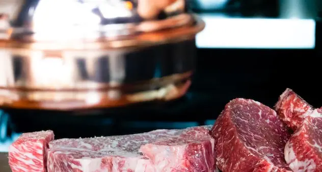 Carne sequestrata a Nuoro, il gestore del servizio mensa di Oliena: “Non era destinata alle scuole”