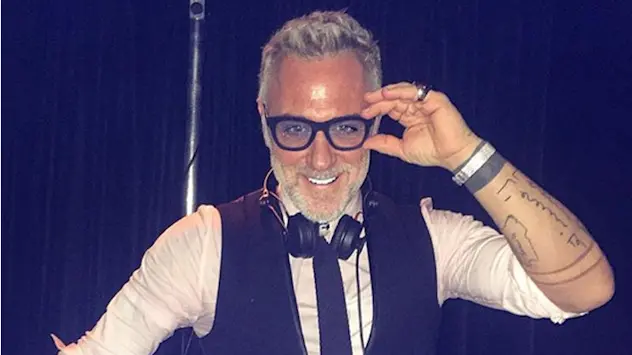 A febbraio il processo a Gianluca Vacchi per presunti abusi edilizi nella villa di Porto Cervo