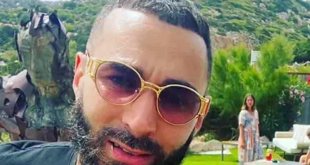 Anche il pallone d’oro Benzema sceglie la Sardegna per le proprie vacanze