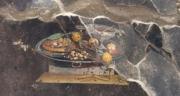 Pompei, scoperta l'antenata della pizza in un affresco