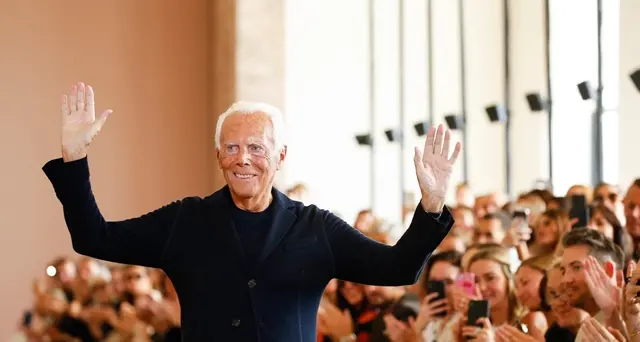 Coronavirus, Giorgio Armani dal cuore d’oro: dona un milione di euro agli ospedali