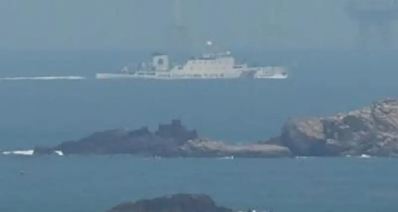 Taiwan: Taipei, 37 aerei da guerra e 7 navi cinesi attorno all'isola