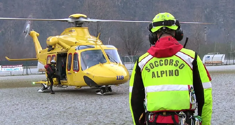 Montagna: cercatore di funghi si ferisce in Val Seriana, tratto in salvo da soccorso alpino