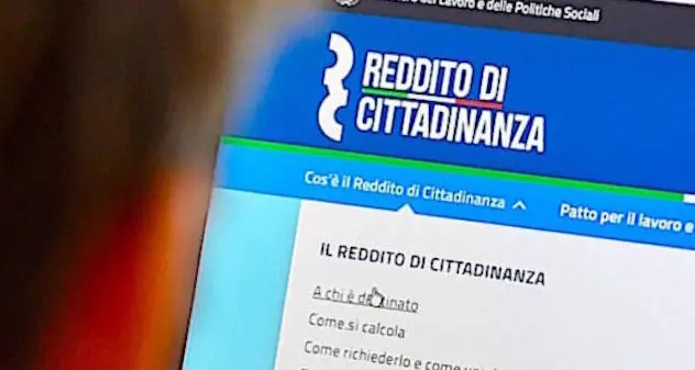 Dopo i tagli al Reddito di Cittadinanza il M5S chiede una misura ad hoc in Sardegna