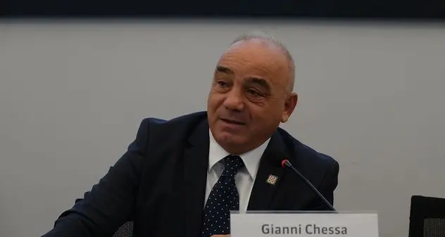 L’appello dell’assessore Chessa agli albergatori: “Giù prezzi e aprire 8 mesi”