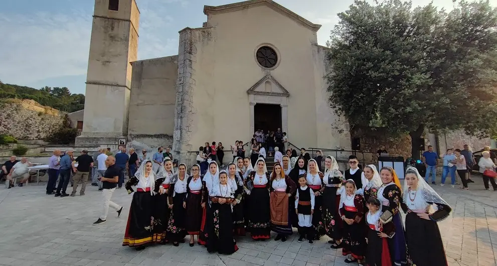 Torralba: il 5 agosto appuntamento con la prima edizione di \"Bestimentas in allegria\"