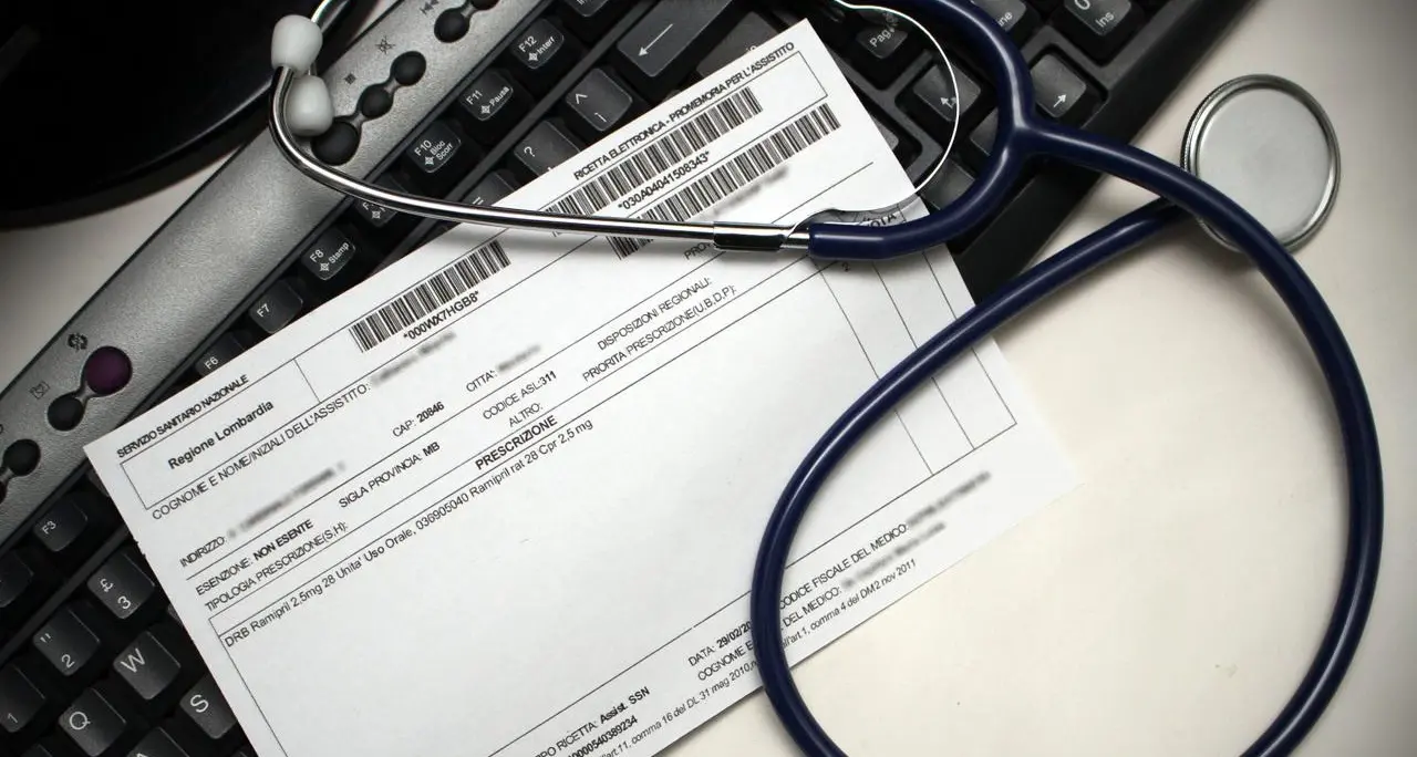 Farmaci: Aifa, per oltre 60% italiani almeno una prescrizione nel 2022