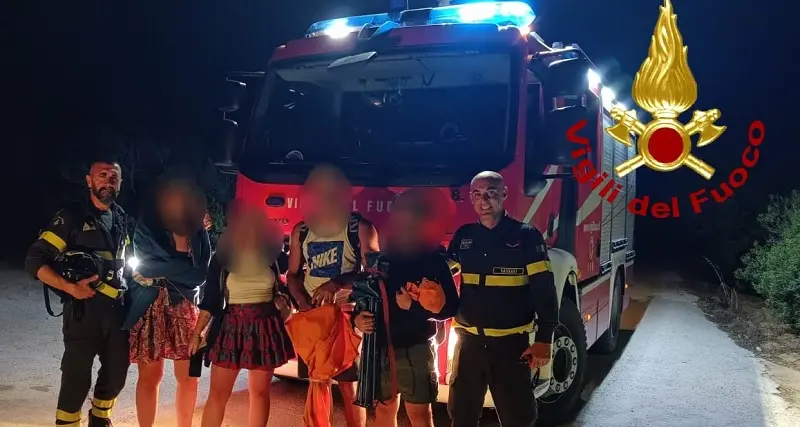 Palau, si perdono durante un'escursione: salvati dai Vigili del fuoco