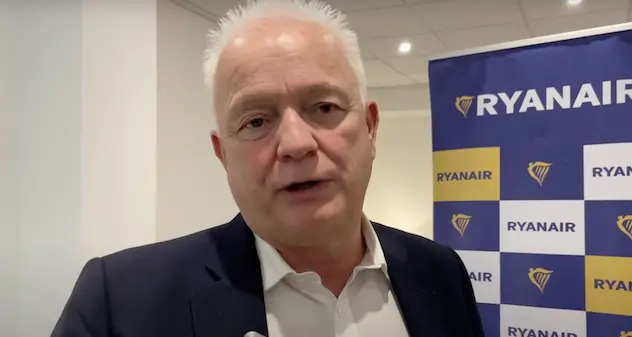 Eddie Wilson (ad Ryanair): “Non ci possono obbligare a volare in Sicilia e Sardegna”
