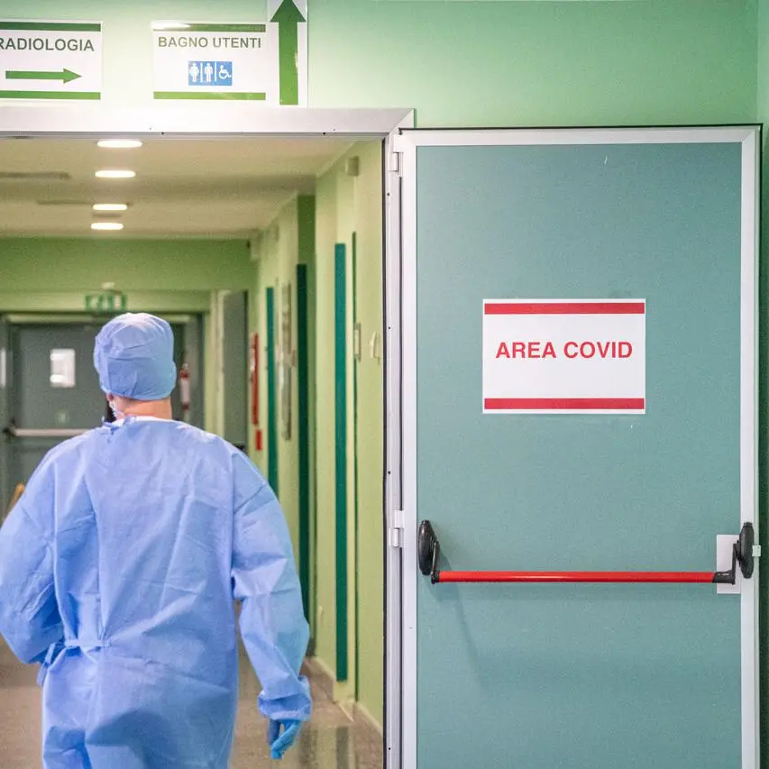 Primo morto per Covid a Sassari, assoluzione definitiva per due medici