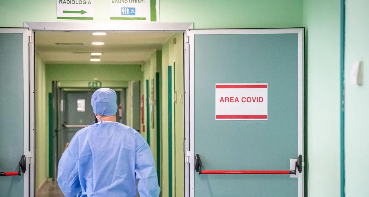 Primo morto per Covid a Sassari, assoluzione definitiva per due medici