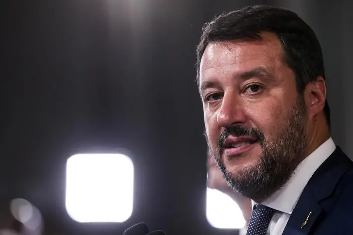 Italian Deputy Prime Minister, Interior Minister and Lega party\\'s leader Matteo Salvini, addresses the media after a meeting with Italian President Sergio Mattarella at the Quirinale Palace for the second round of formal political consultations following the resignation of Prime Minister Giuseppe Conte, in Rome, Italy, 28 August 2019. ANSA/ANGELO CARCONI