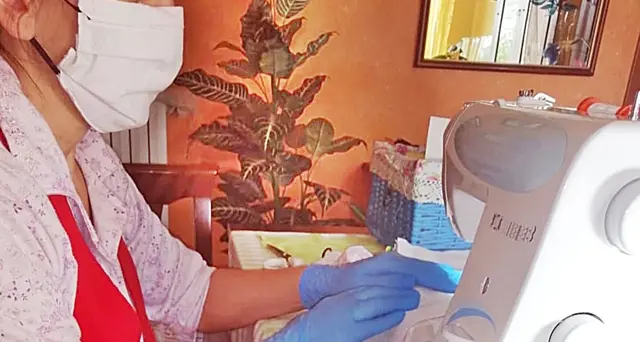 Il grande cuore di Michela Brotzu per il carcere di Badu 'e Carros: mascherine gratis per la Polizia Penitenziaria