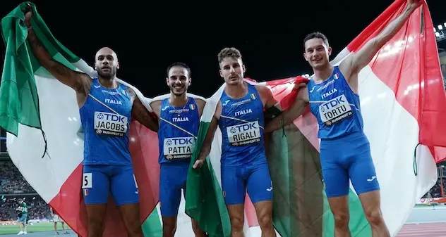 Mondiali di atletica: l'Italia d'argento con la staffetta 4x100