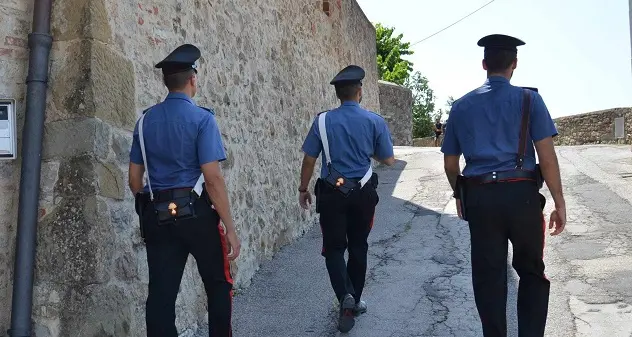 Si introducono in un appartamento e tentano di occuparlo: tre denunciati a Elmas