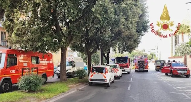 Cagliari. Fuga di gas dalla rete cittadina, strada chiusa al transito