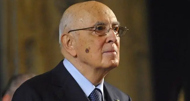 Fischi durante il minuto di silenzio per Napolitano, multa per cinque squadre di A