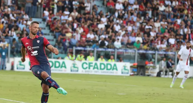 Cagliari, Radunovic sbaglia ancora e il Milan ne approfitta: è 1-3 per i rossoneri